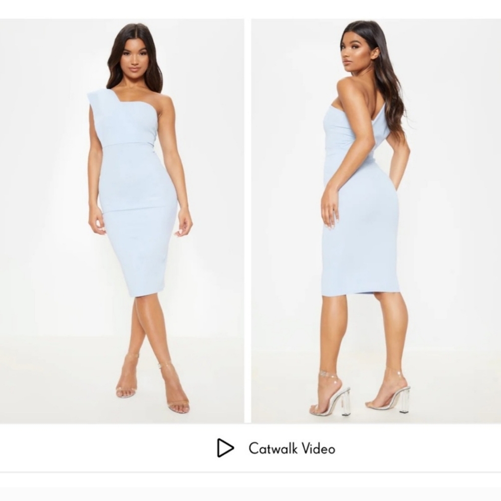 BodyCon / Bandage / Sexy Baby Blue fitted dress by Pretty Little Thing